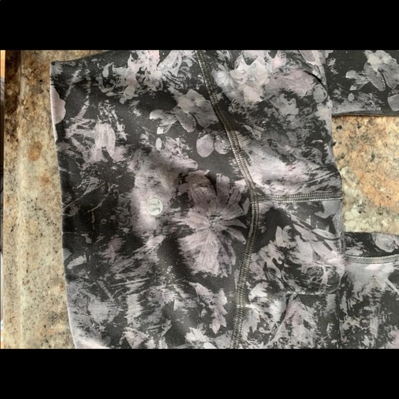 NWT lululemon align HR pant 28" - Picture 4 of 4